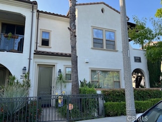 513 E Water St, Anaheim, CA 92805