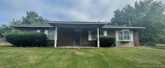 910 Race St, Boswell, OK 74727