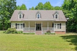 7039 Old 421 Rd, Liberty, NC 27298