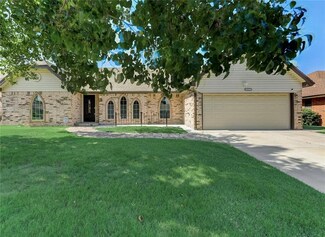 7421 NW 106th St, Oklahoma City, OK 73162