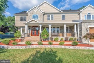 3313 Slade Run Dr, Falls Church, VA 22042