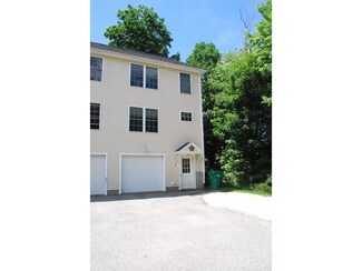 42 Church St Unit H, Rochester, NH 03839