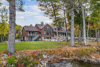 11 Salmon Rd, Dover Foxcroft, ME 04426