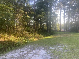 5 Deer Run Rd, Carolina Shores, NC 28467