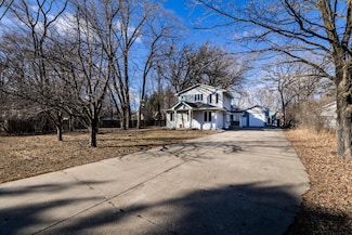 1809 Mississippi Blvd NW, Coon Rapids, MN 55433