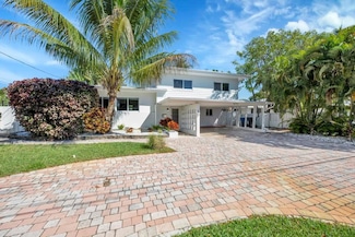 1771 NE 35th St, Oakland Park, FL 33334
