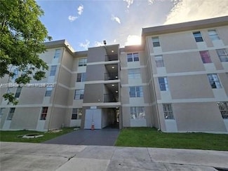 1885 W 56 St Unit 210, Hialeah, FL 33129