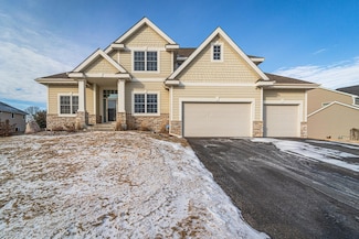 13604 Hillsboro Ave, Savage, MN 55378