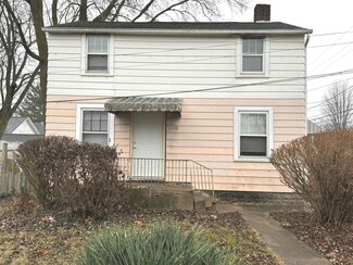 1240 W Merchant St, Kankakee, IL 60901