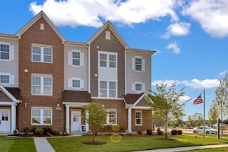 165 Yorktown Ct, Libertyville, IL 60048