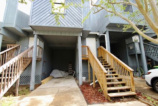 200 White St Unit 6, Niceville, FL 32578