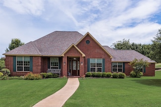 206 Hidden Meadow Cir, Midlothian, TX 76065