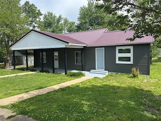 107 W Ruby St, Conway, MO 65632
