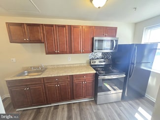 317 E North Ave Unit 112, Baltimore, MD 21202