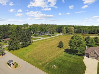 6000 Riverview Dr Unit 5, Summit Township, MI 49203
