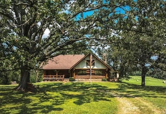 12815 County Road 7160, Rolla, MO 65401