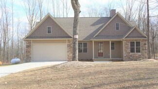 80 Upper Eagles Nest Rd, Crab Orchard, TN 37723