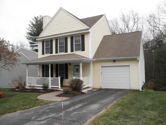 4 Aspen Ct, Amherst, NH 03031