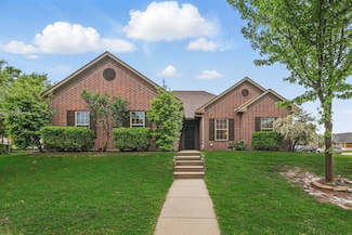 311 Wilson St, Whitesboro, TX 76273