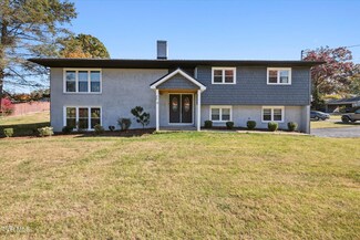 509 Meadow Ln, Kingsport, TN 37663