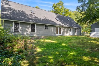 91 Rowe Rd, Windsor, ME 04363