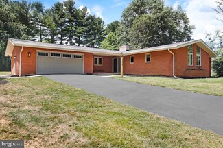 13224 Glendale Dr, Hagerstown, MD 21742