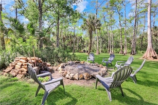 1420 14th Ave NE, Naples, FL 34120