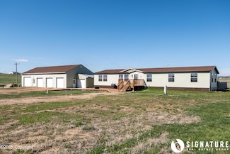 36 Cross Ln, Rozet, WY 82727