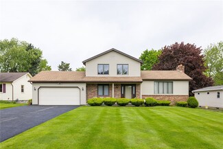 234 Applegrove Dr, Rochester, NY 14612
