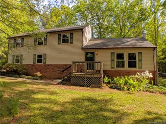 75 New Rockwood Rd, Arden, NC 28704