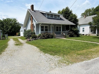 14 E Maple St, Cedarville, OH 45314