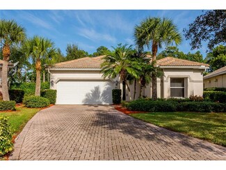 287 Glen Eagle Cir, Naples, FL 34104