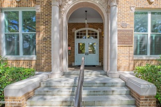 2525 College St Unit 1101, Jacksonville, FL 32204
