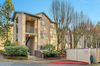 25025 SE Klahanie Blvd Unit J101, Issaquah, WA 98029