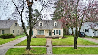 227 E Polk Ave, Eau Claire, WI 54701