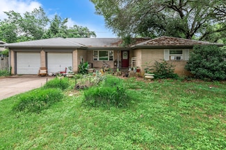 716 Norwood Dr, Hurst, TX 76053