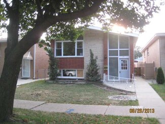 1611 N 23rd Ave, Melrose Park, IL 60160