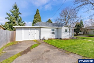 212 Picture St, Independence, OR 97351