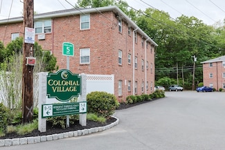2 Colonial Village Dr Unit 3, Arlington, MA 02474