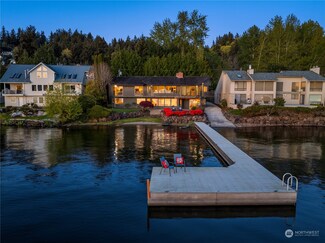3303 E Lake Sammamish Shore Ln SE, Sammamish, WA 98075
