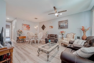 820 Threadneedle St Unit 249, Houston, TX 77079