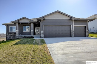 11131 N 161 Ave, Bennington, NE 68007