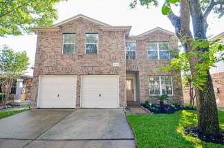 17123 Shadow Ledge Dr, Houston, TX 77095