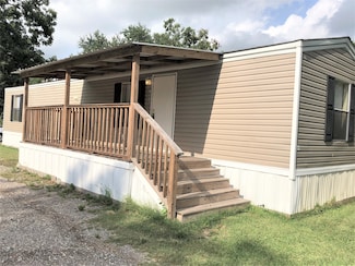 703A San Jacinto St Unit 703A, Highlands, TX 77562