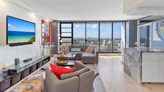 1720 Harrison St Unit 15-D, Hollywood, FL 33020