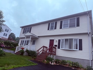 45 4th St, Worcester, MA 01602