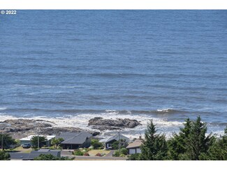 7200 Gimlet Ln Unit 11, Yachats, OR 97498