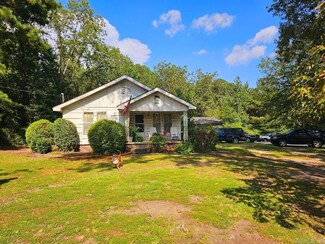 2561 S Main St, Malvern, AR 72104