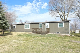 152 W Walnut St, Elkhart, IA 50073