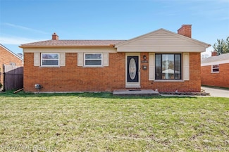 26702 Hill Ave, Warren, MI 48091
